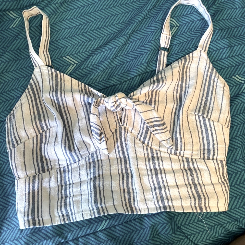 ***Boho Hollister Crop***